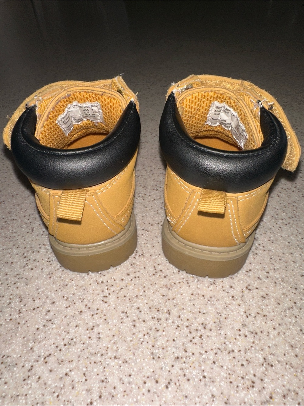 Tan Adventure work Boots Baby/Toddker size 3 - Picture 4 of 4